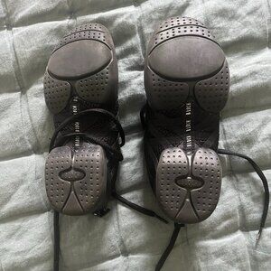 Hip hop dance shoes
